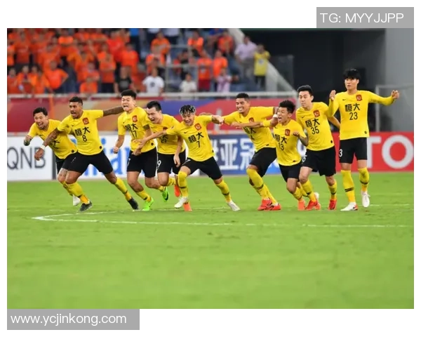 纽卡斯尔奥林与梅特兰的激烈对决展现足球魅力与团队精神 纽卡斯尔奥林与梅特兰的激烈对决展现足球魅力与团队精神