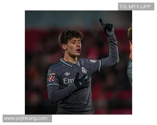 皇家马德里与赫罗纳精彩对决比赛回放全程回顾与精彩瞬间分析